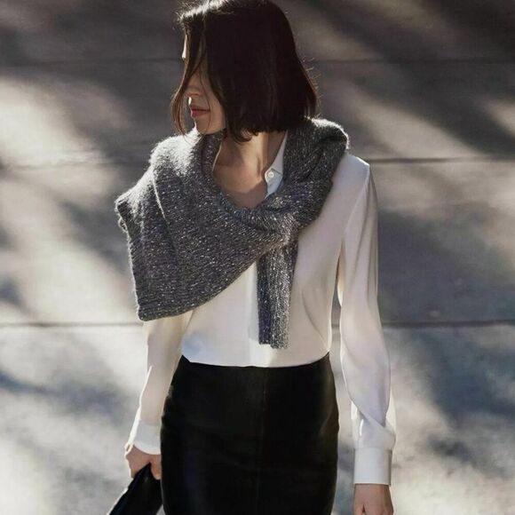 Theory Tweed Alpaca Speckled Crewneck Knit Sweater Small NEW Gray Quiet Luxury - Picture 2 of 12